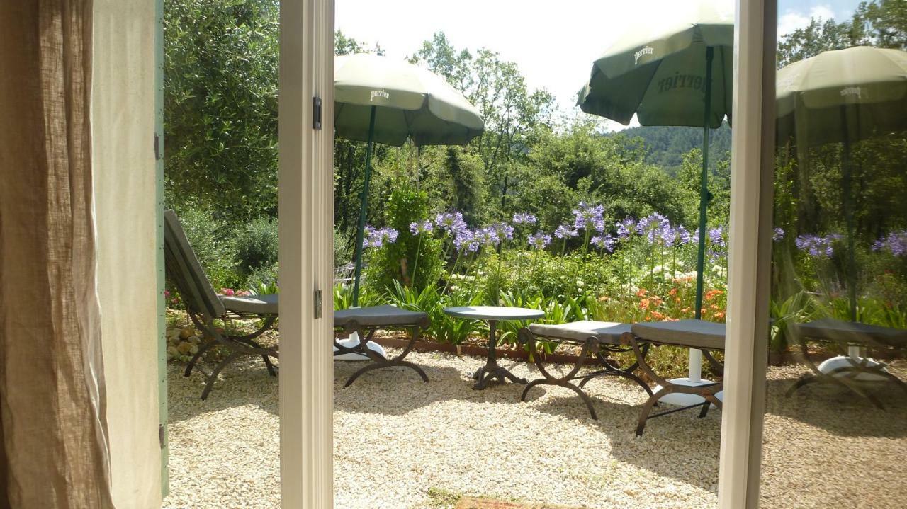 Le Vallon Des Oliviers Montauroux Exteriör bild